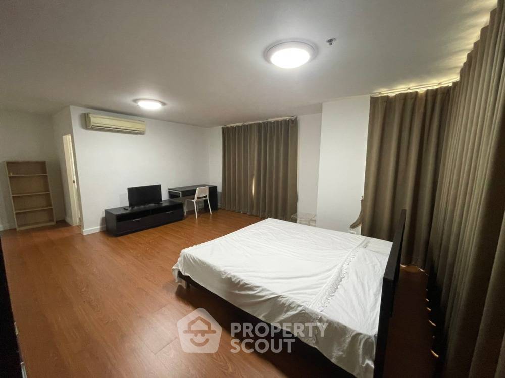 picture 3-BR 109 Sqm On 14th Floor, Condo One X Sukhumvit 26, BTS Phrom Phong (ID 514587) - 4/6