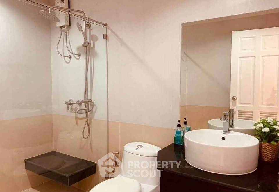 picture 2-BR 80 Sqm Condo At Sukhumvit Living Town, 300m to MRT Phetchaburi (ID 3101659) - 26/26