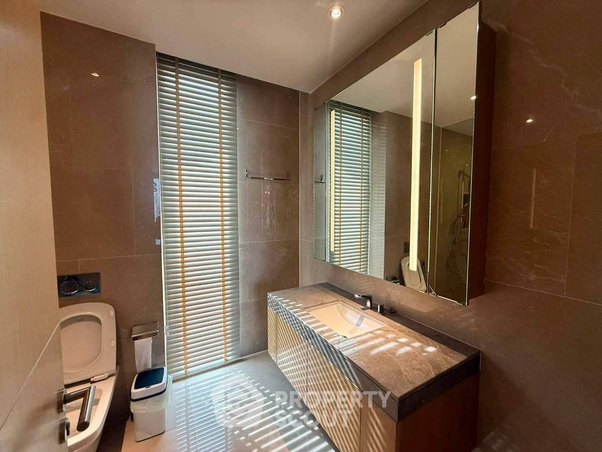 รูป คอนโด 2 ห้องนอน Magnolias Waterfront Residences ใกล้ BTS สะพานตากสิน (ID 3100528) - รูปที่ 9/15