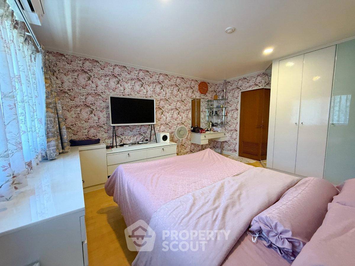 รูป คอนโด 2 ห้องนอน ขนาด 88 ตร.ม. อาคาร Aree Place สุขุมวิท 26 ใกล้ BTS พร้อมพงษ์ (ID 2912457) - รูปที่ 4/18