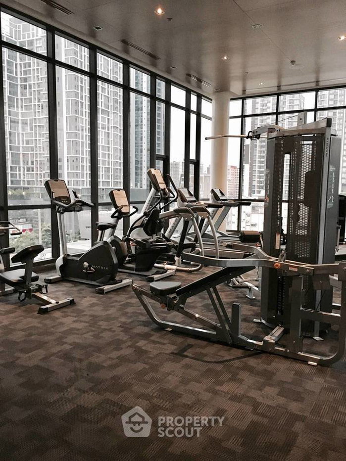 picture 1-BR Condo At Rhythm Asoke, 37th Floor | 300m To MRT Phra Ram 9 (ID 301732) - 14/14
