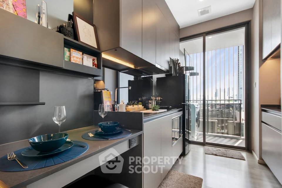 picture 1-BR 35 Sqm Condo At The Room Sukhumvit 69, 100m to BTS Phra Khanong (ID 3098529) - 4/10