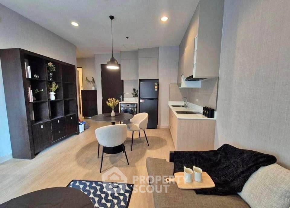 รูป คอนโด 2 ห้องนอน 67 ตร.ม. บ้านกลางกรุง สยาม-ปทุมวัน ใกล้ BTS ราชเทวี 100 ม. (ID 3098897) - รูปที่ 1/6