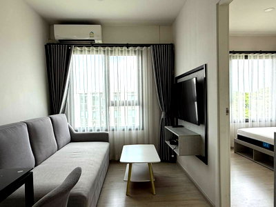 Condos for rent 700 Year Sports Arena Chiang Mai : 🏢Escent park ville condo 1bedroom for Rent in Central Festival. 