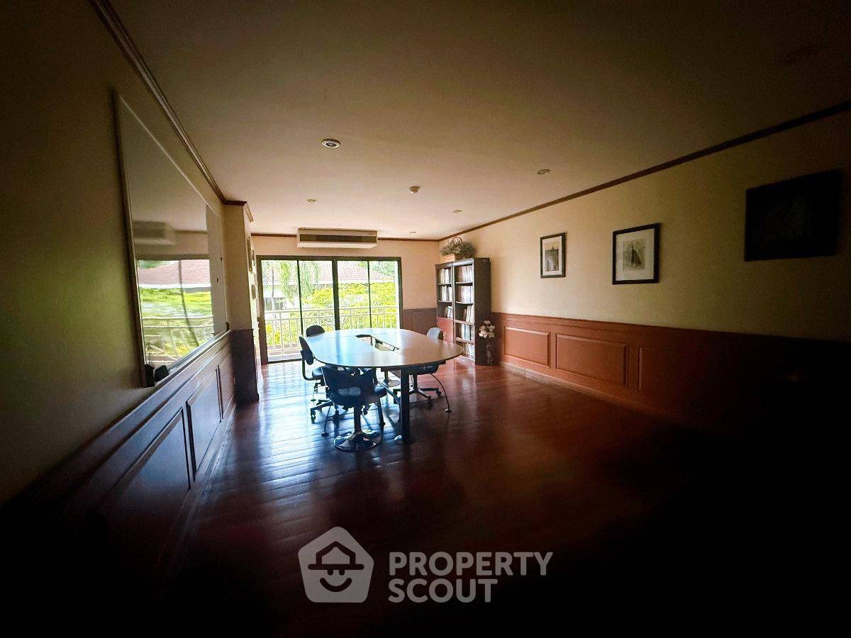รูป คอนโด 2 ห้องนอน ขนาด 88 ตร.ม. อาคาร Aree Place สุขุมวิท 26 ใกล้ BTS พร้อมพงษ์ (ID 2912457) - รูปที่ 15/18