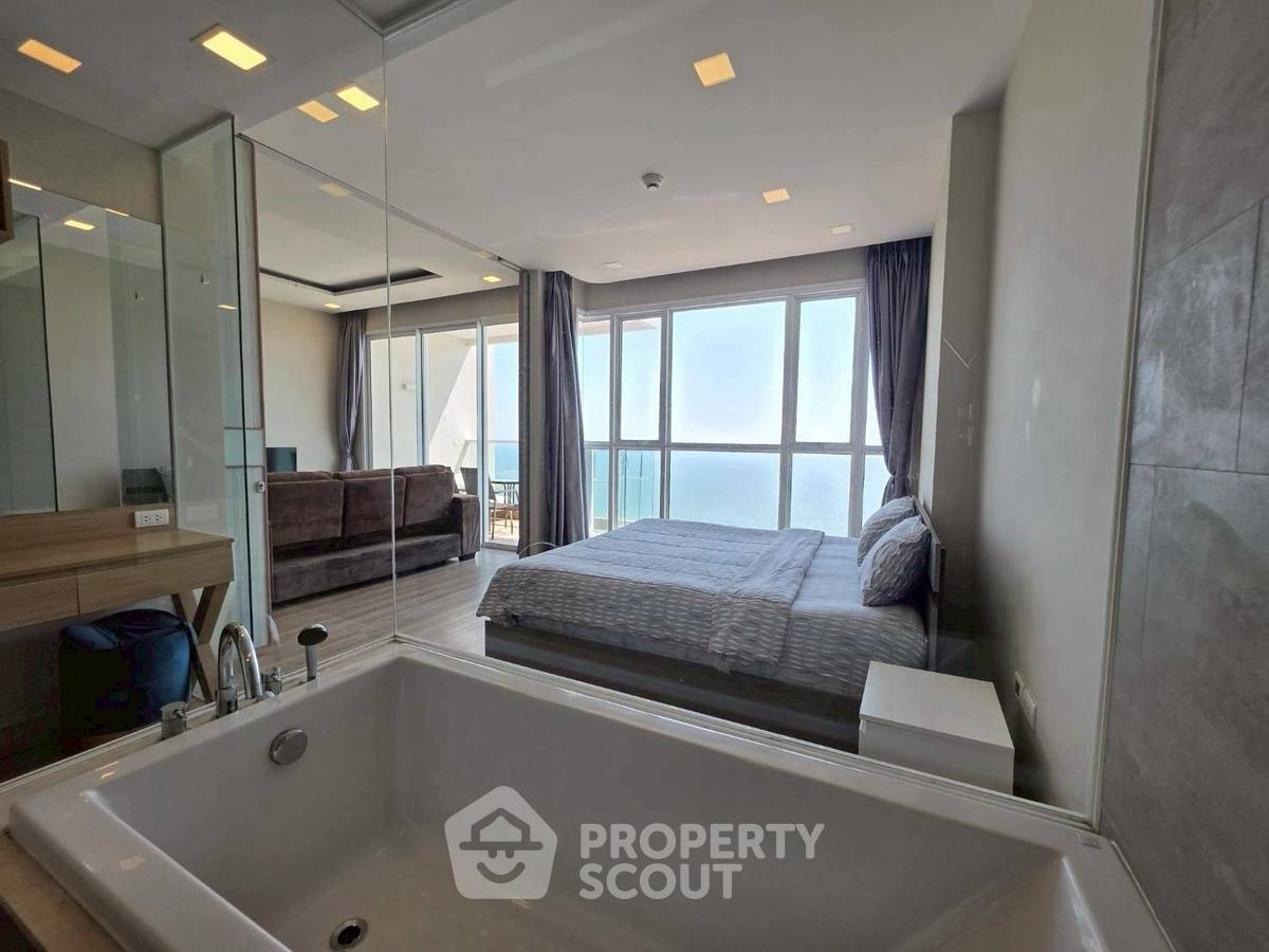 picture 1-BR 55 Sqm Condo At Cetus Beachfront, Jomtien Beach (ID 3100520) - 5/8