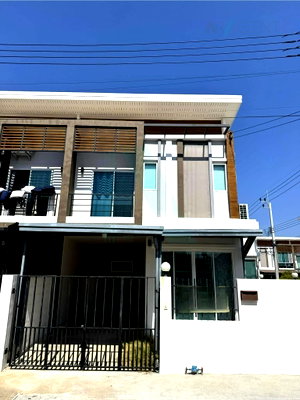 Townhouses for sale Samut Prakarn : For Sell Town house NAKORNTHONG LIVING BANGNA-THEPARAK 2-story 3 bedroom 2 bathroom