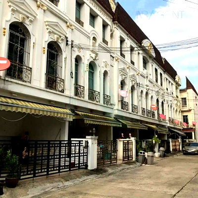 Townhouses for sale Bangkok : For Sell Town house BAAN KLANGKRUNG GRANDE VIENNA RAMA 3 3-story 3 bedroom 4 bathroom