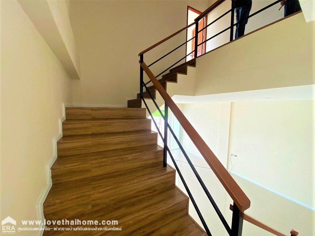 picture sale office 1,200 sq.m with parking car near bts station - 2/5
