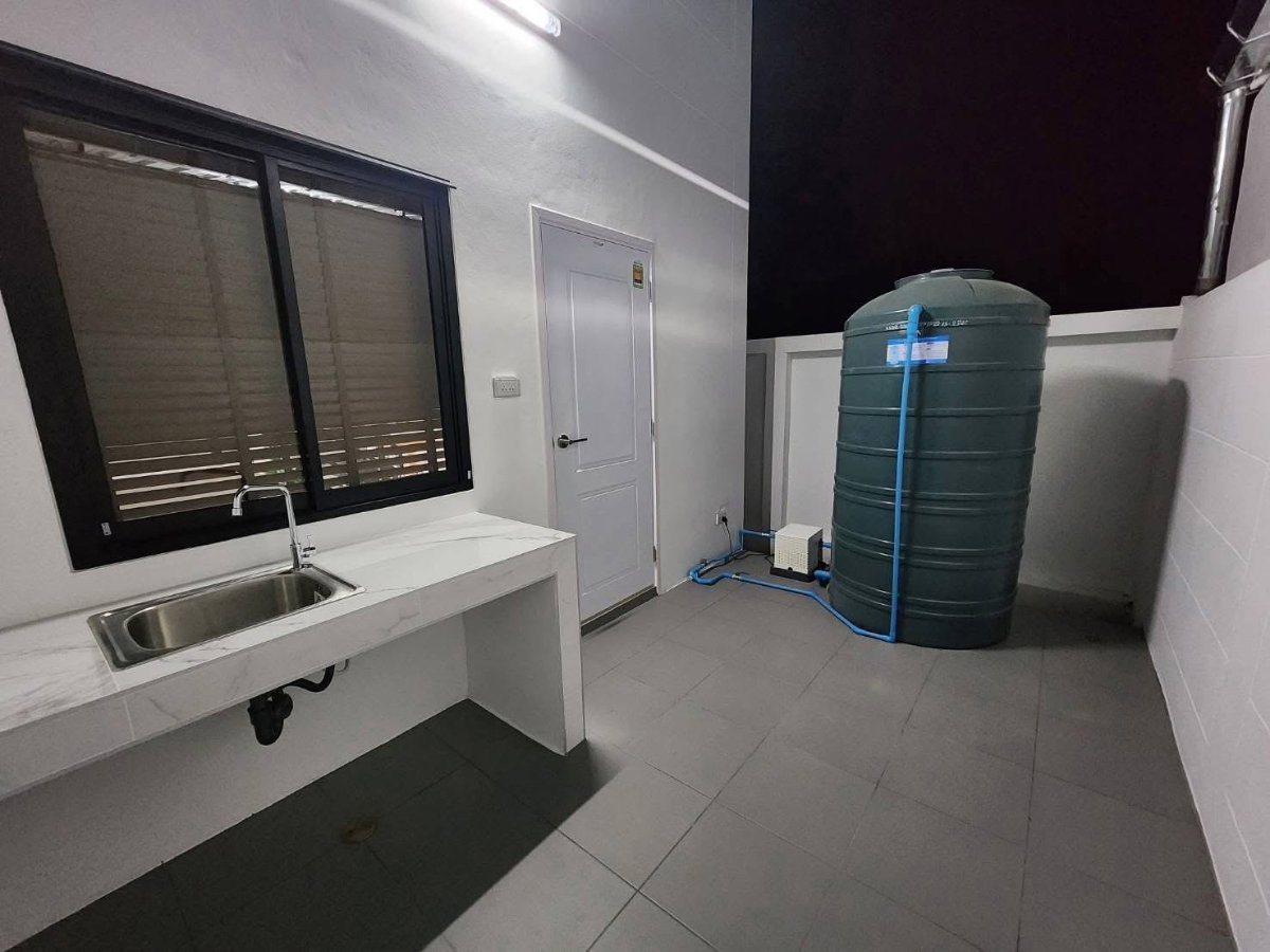 รูป บ้านสราญรมย์วิวทาวน์โฮม 2 ชั้น ฟังก์ชันครบ ที่ดินขนาดเริ่มต้น 17-31ตร.ว. @สันป่าตอง เชียงใหม่ T. 063-6649056 - รูปที่ 13/22