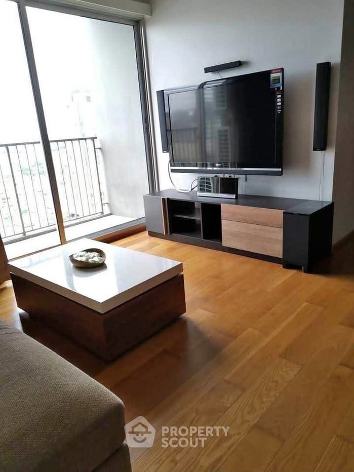 รูป คอนโด 3 ห้องนอน โครงการ Hive Taksin ชั้น 25 ขนาด 95 ตร.ม. ใกล้ BTS วงเวียนใหญ่ 100 ม. (ID 3098742) - รูปที่ 1/10