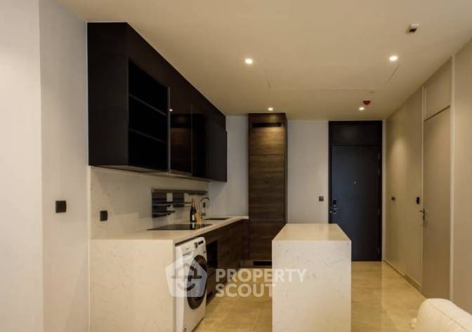 picture Pet-Friendly 2-BR 86 Sqm Condo For Rent At Muniq Langsuan,  BTS Ratchadamri (ID 3095473) - 4/11