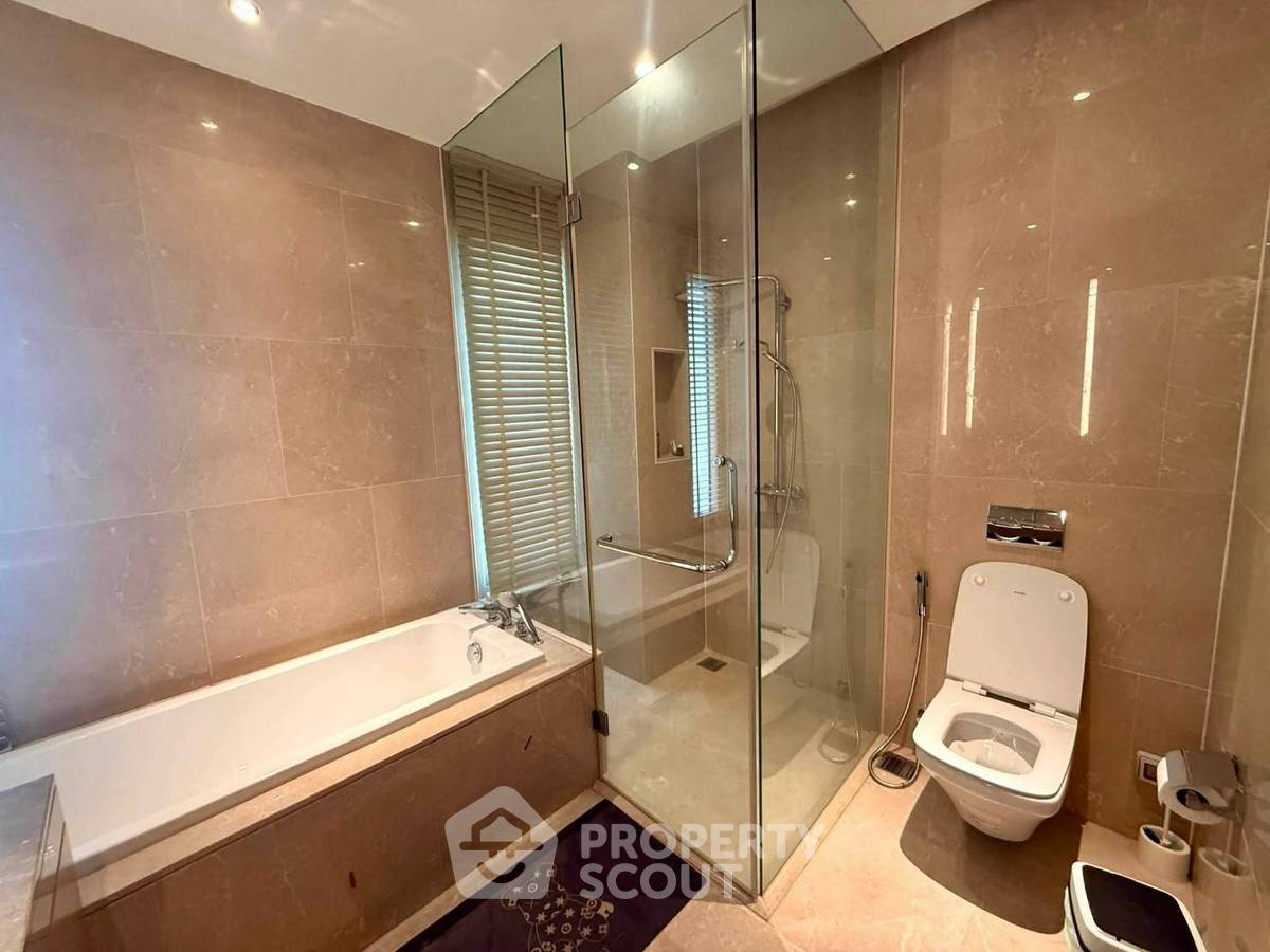 รูป คอนโด 2 ห้องนอน Magnolias Waterfront Residences ใกล้ BTS สะพานตากสิน (ID 3100528) - รูปที่ 13/15