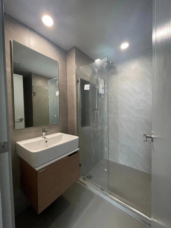 รูป Ideo Chula Samyan【𝐒𝐄𝐋𝐋 & 𝐑𝐄𝐍𝐓】🔥ห้องสไตล์มินิมอล สิ่งอำนวยความสะดวกครบ ส่วนกลางจัดเต็ม เดินทางสะดวกใกล้ MRT สามย่าน🔥 ติดต่อไลน์ไอดี: @hacondo - รูปที่ 4/4