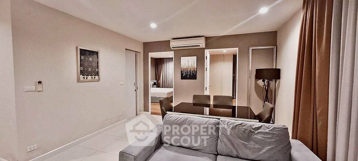 picture 2-BR Condo At Up Ekamai, 24th-Floor, Near ARL Ramkhamhaeng (ID 3103004) - 5/18
