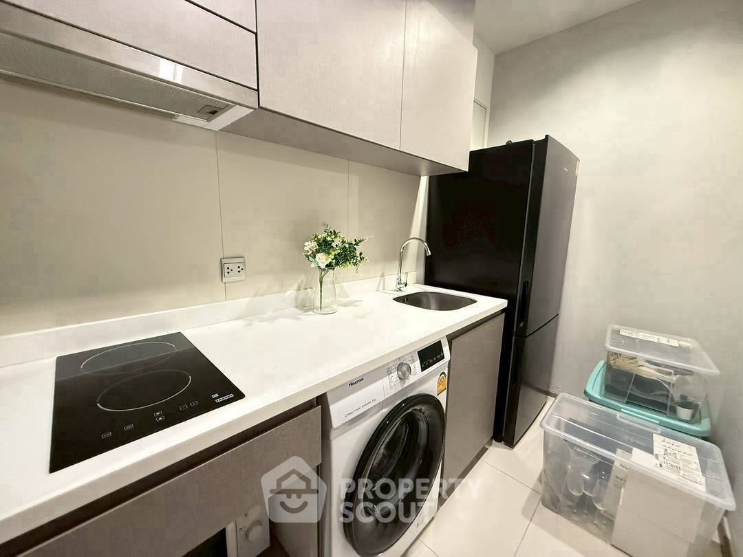 picture 2-BR Condo In Life Asoke - Rama 9, 300m To MRT Phra Ram 9 ð (ID 2570143) - 5/5