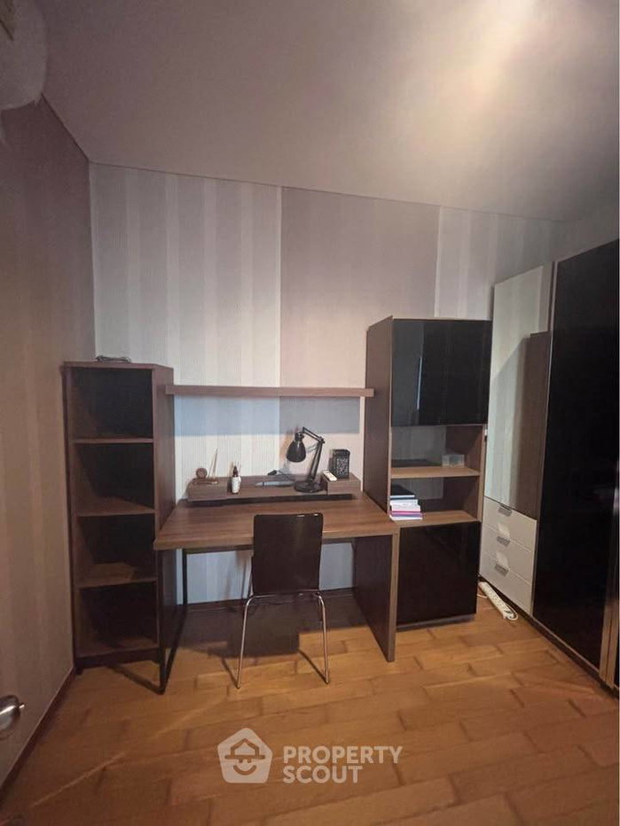 picture 1-BR 55 Sqm High-Floor Condo At Villa Sathorn, 100m To BTS Krung Thon Buri (ID 3107985) - 3/10