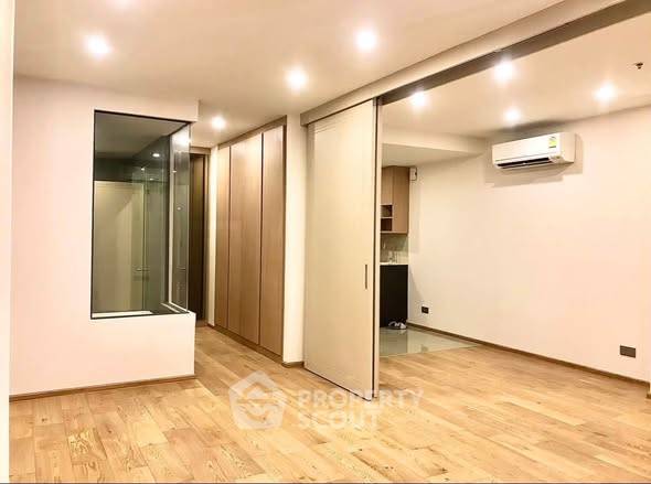 รูป คอนโด 1 ห้องนอน ขาย Q Chid Lom - Phetchaburi ใกล้ BTS ชิดลม (ชั้น 30) (ID 3103726) - รูปที่ 3/10