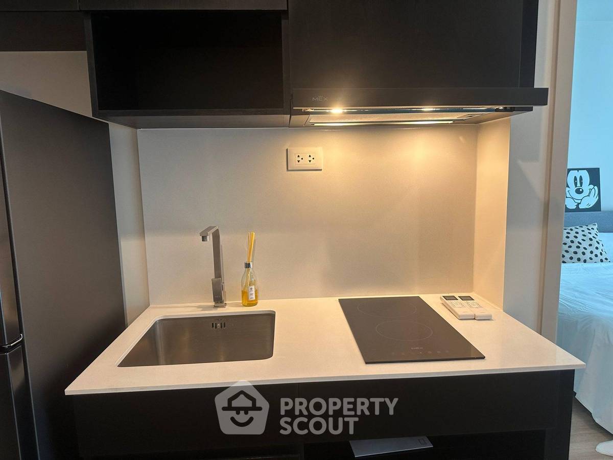 picture 24th-Floor 1-BR 27 Sqm Condo At Nue District R9 Near MRT Phra Ram 9 (ID 2911417) - 9/11