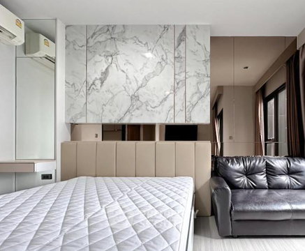 1-BR Condo At Life Asoke - Rama 9, MRT Phra Ram 9 300m (ID 3100699)