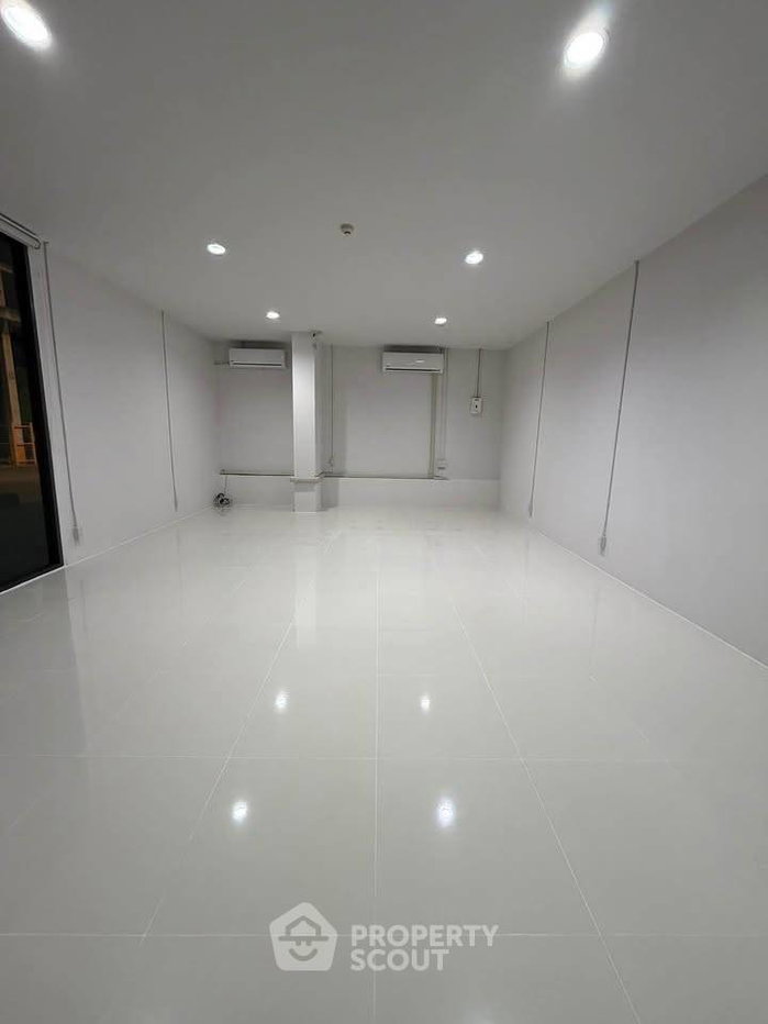 รูป คอนโด 1 ห้องนอนให้เช่า โปลิส คอนโด สุขสวัสดิ์ 64 ใกล้บางมด (ID 3108274) - รูปที่ 1/5