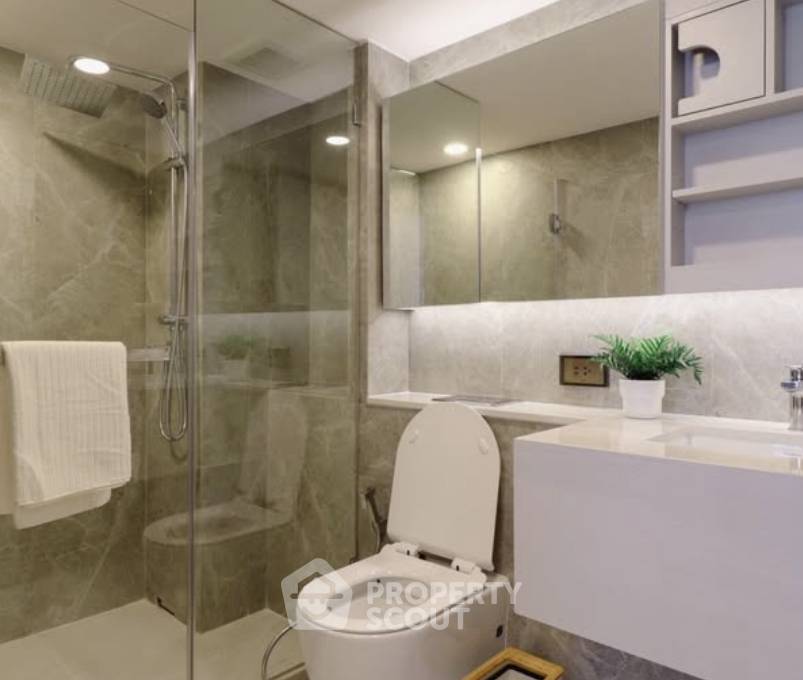 picture 2-BR Condo At SOHO Bangkok Ratchada | 200m to MRT Huai Khwang (ID 3093798) - 7/10