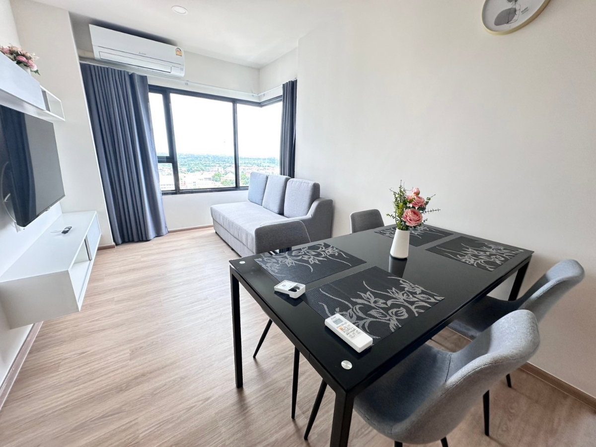 รูป คอนโดห้องใหญ่สุดในย่านนี้ เอสเซ้นท์โคราช ห้อง 2 bedroom ขนาด 64 ตรม. เช่า 28,000 บาท/เดือน ถูกสุดในคอนโดนี้❗️ - รูปที่ 4/12