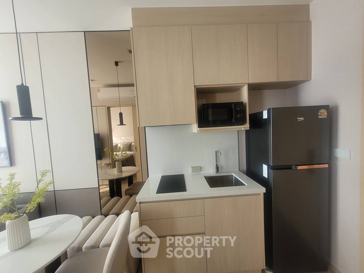 picture 30th-Floor 1-BR Condo Noble State 39 Near BTS Phrom Phong (400m) (ID 1928775) - 1/11