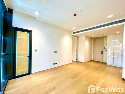 Condos for sale : 1 Bedroom Condo for sale at The Strand Thonglor  1677898