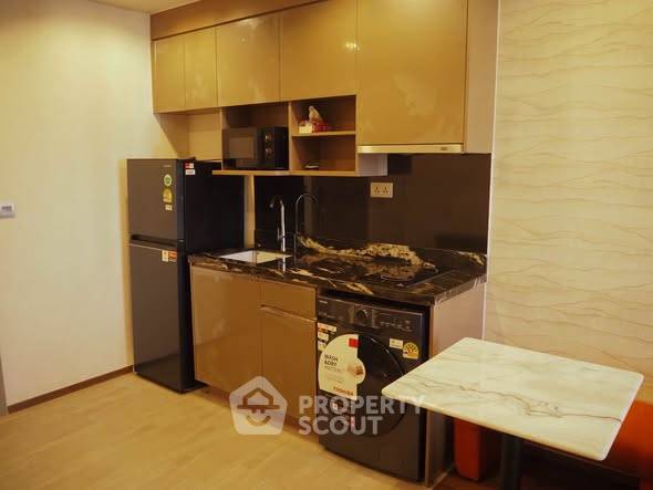 รูป คอนโด 1-ห้องนอน ที่ ไอดีโอ คิว วิคตอรี่ ใกล้ BTS อนุสาวรีย์ชัยสมรภูมิ (ID 3103996) - รูปที่ 3/6