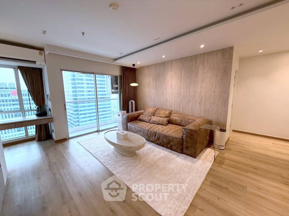 picture 2-BR Condo For Sale At Silom Suite Condominium, 60m To BTS Saint Louis (ID 3107541) - 4/15