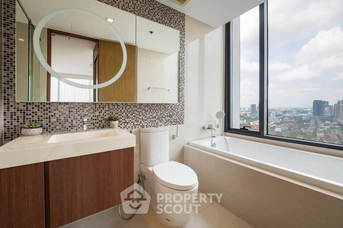 picture 2-BR Condo At Bright Wongwian Yai, 400m to BTS Pho Nimit (ID 3104117) - 11/14