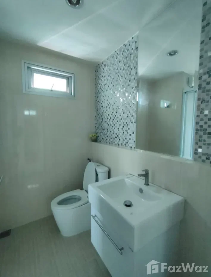 picture 2 Bedroom Condo for rent at Life Ratchadapisek 5773137 - 9/13