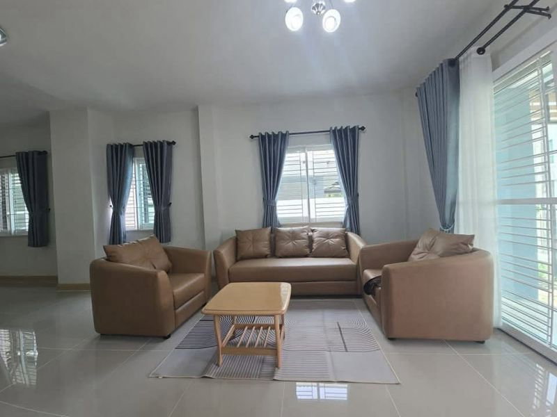 รูป ให้เช่าบ้านเดี่ยว ม.ลลิล กรีนวิลล์ บ่อวิน ศรีราชา - รูปที่ 2/8
