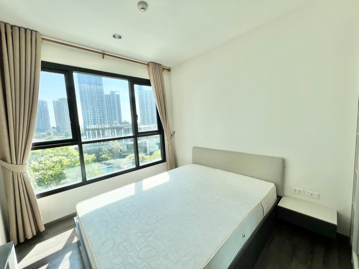 รูป ให้เช่า The Base Park East Sukhumvit 77 ห้องสวย คลีนๆ วิวสระ 30 ตร.ม. ชั้น 7 พร้อมเข้าอยู่ - รูปที่ 2/10