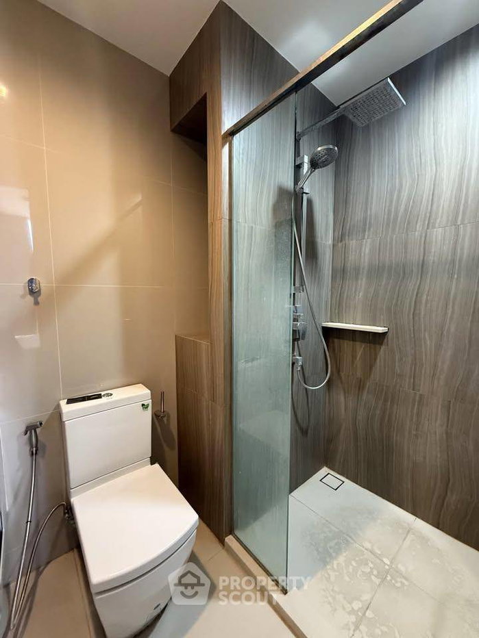 picture Well-Priced 1-BR At 38th Floor, The Line Phahon Pradipat, BTS Saphan Khwai (ID 2935875) - 3/4