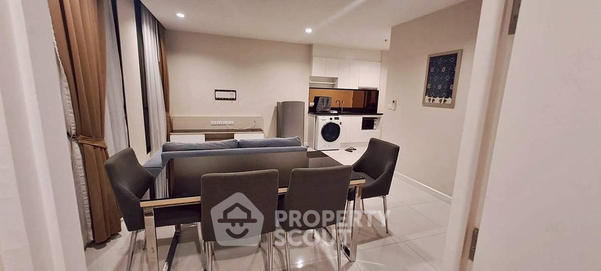 picture 2-BR Condo At Up Ekamai, 24th-Floor, Near ARL Ramkhamhaeng (ID 3103004) - 7/18