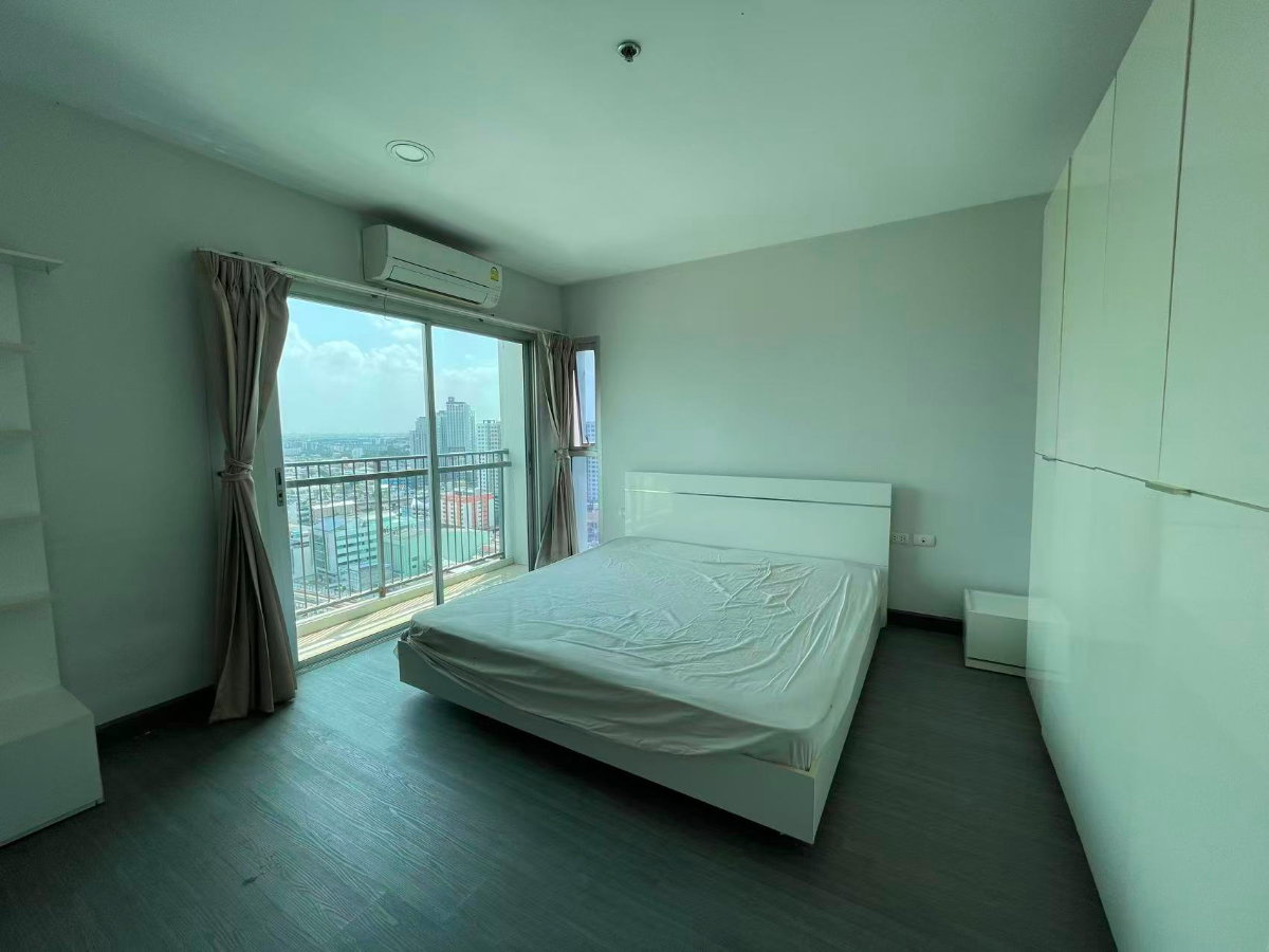 picture 2 Beds 2 Baths, High Rise High Floor, 3 Mins from MRT station - 3/9