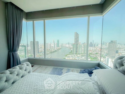 High-Floor 3-BR 132 Sqm Condo For Sale, Menam Residences (ID 3105731)
