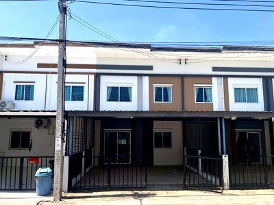 Townhouses for sale Lat Krabang : 🎉 Special Discount Available 💥 All Offers Are Welcome House for Sale at Lio Bliss Lat Krabang–Chalong Krung Near Lat Krabang Airport Rail Link