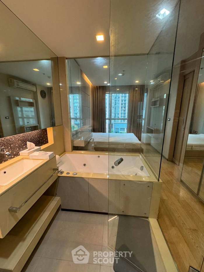 picture 1-BR Condo At The Address Asoke Near ARL Makkasan (100m) (ID 3105328) - 11/21