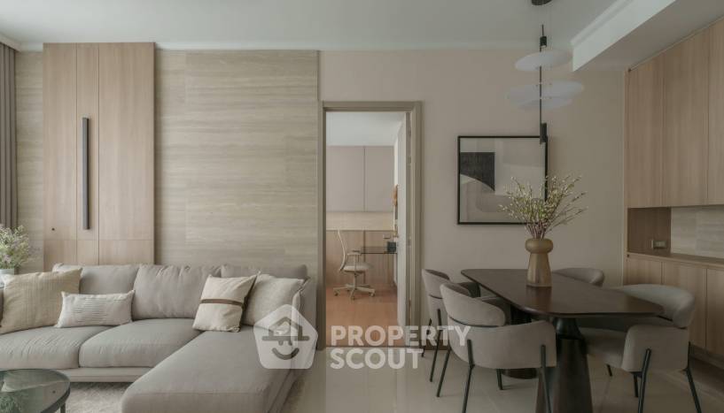 picture Well-Priced 2-BR 72 Sqm Condo At Supalai Oriental Sukhumvit 39 near MRT Phetchaburi (ID 3105689) - 1/3