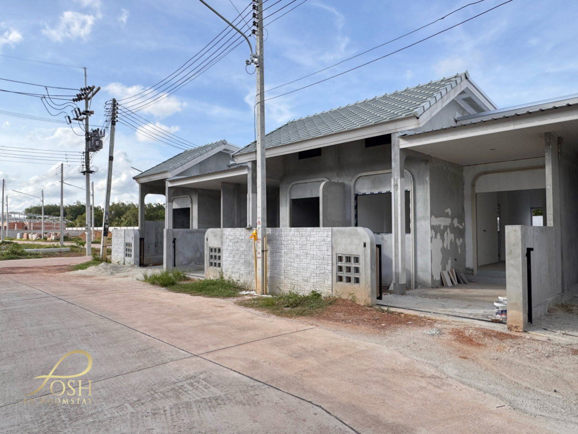 picture Supasiri 2 Tonsai, Thalang Modern new-build townhomes surrounded by nature, just 1 km from Tesco Lotus Thalang. - 8/23