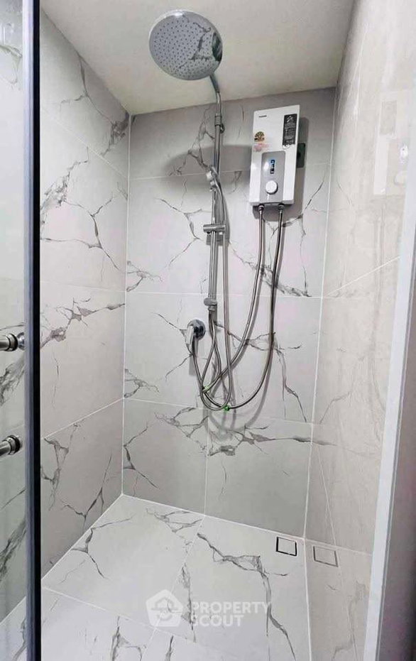 picture High-Floor 1-BR 30.6 Sqm At Na Reva Charoennakhon, BTS Pho Nimit (ID 3108258) - 7/9