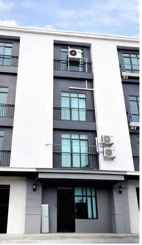 รูป ซ.รามคำแหง51-55 ลาดพร้าว110-114 ใหญ่มาก! โฮมออฟฟิศ 4 ชั้น 6นอน 20ตร.ว. 250 ตร.ม. 3 น้ำ ใกล้ MRTรามคำแหง 900 ม.เ - รูปที่ 1/8