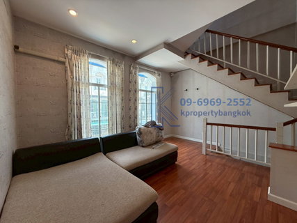 Rama 9 Townhome Near Yellow Line MRT & Airport 3.5 Storeys 200 sq.m. Great Investment