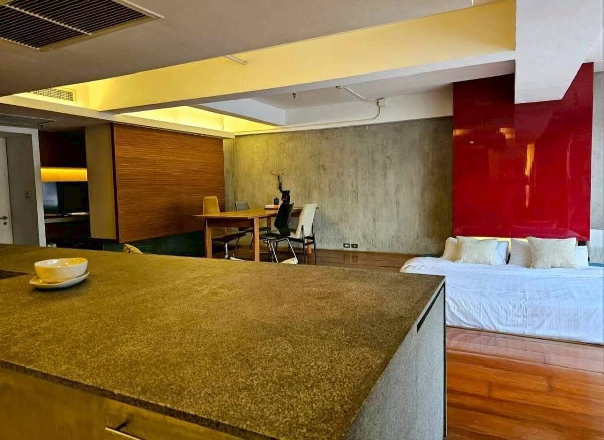 picture Royal Place 1 | Spacious Loft-Style Studio | 73 sq.m. | 5 Minutes to BTS Ratchadamri - 17/26