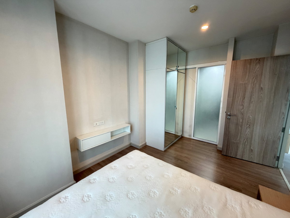 picture (pic update 14/07/26) For rent 1 bedroom high floor ( Corner room ) - 8/11