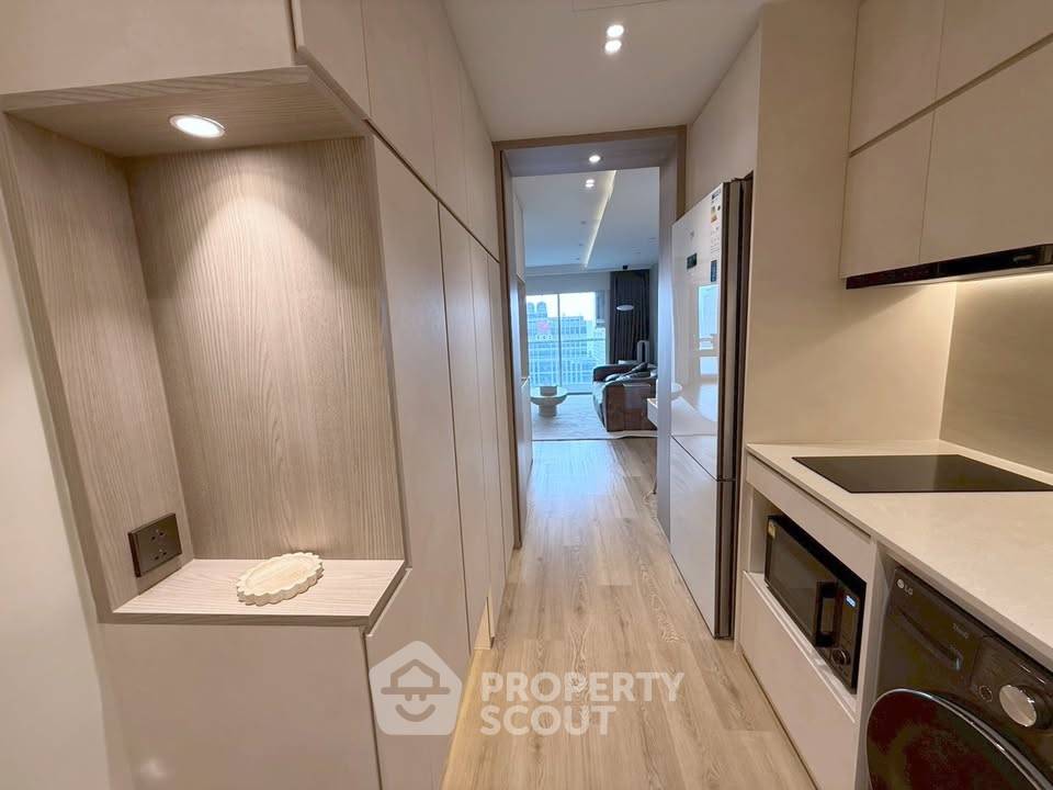 picture 2-BR Condo For Sale At Silom Suite Condominium, 60m To BTS Saint Louis (ID 3107541) - 12/15