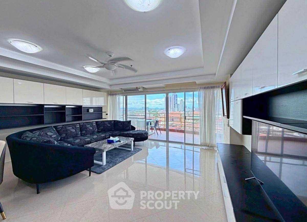 picture 2-BR Condo For Sale, View Talay 5 Jomtien Beach (ID 3107409) - 3/16